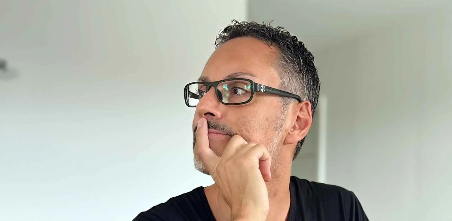 Patrick Schmid, nachdenkend